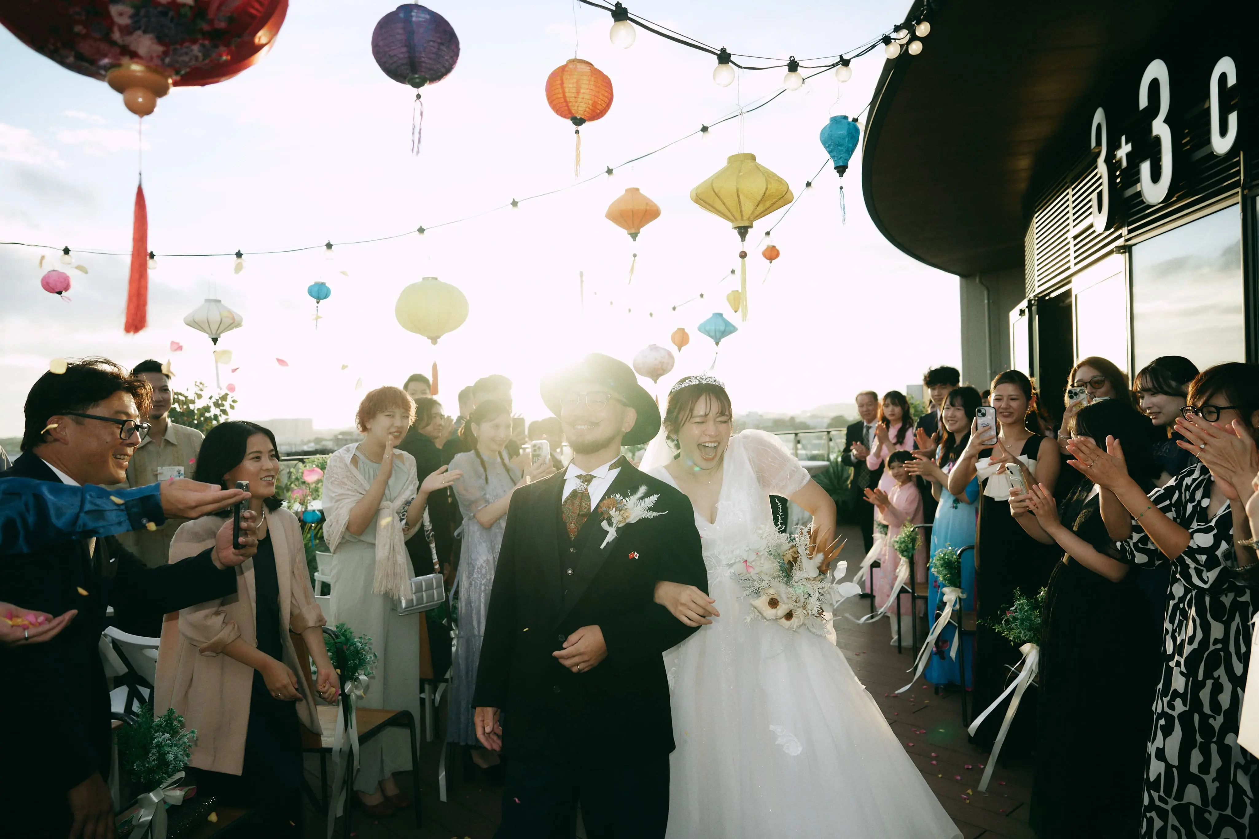 神奈川県/藤沢/鎌倉/湘南の結婚式場｜【公式】3+3CAFE（サンタスサン